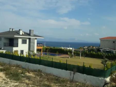 Grundstück Zum Verkauf In Der Nachbarschaft Von Çeşme Dalyan Mit Vollem Meerblick 1176M2 Zoneneinteilung