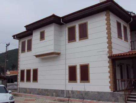 Plot 4 Sale In La Luxury Villa For Sale In Urla Within 1078M2 Custom Made Villa 1