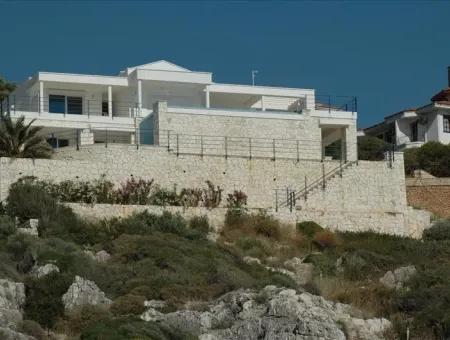 Villa For Sale Sea Villa For Sale With Sea Views And The Island Of Meis Nov