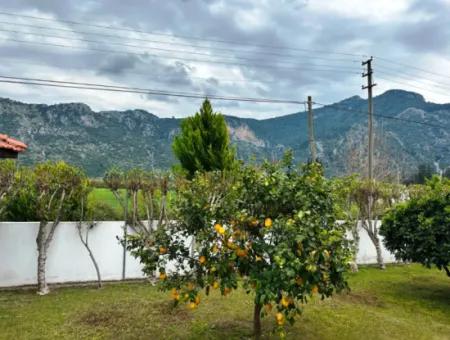 Dalyan Arıkbaşı'nda 645M2 Arsa İçerisinde 3+1 Satılık Villa