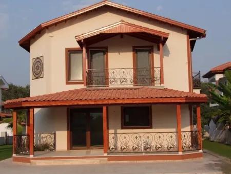 Dalyan Satılık Villa Dalyan 675M2 Arsa İçinde 4+1 Müstakil Satılık Villa